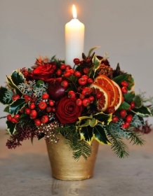 Red Table Arrangement   Single Candle